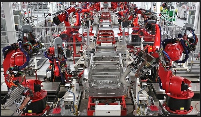 Nhà máy sản xuất toàn bằng robot